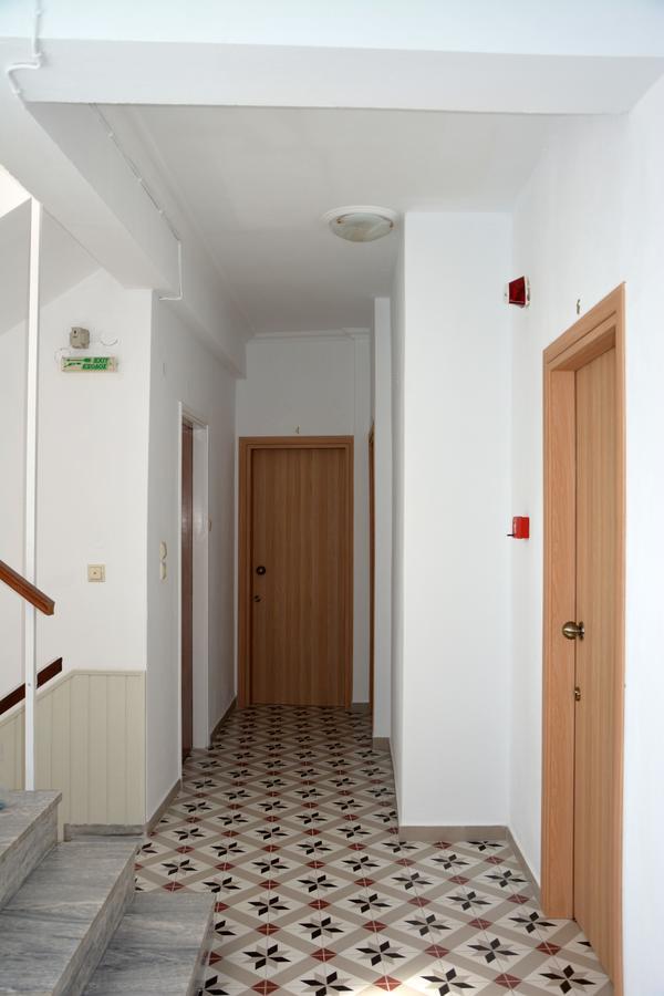 Dionyssos Hotel ลีเมนาส ภายนอก รูปภาพ